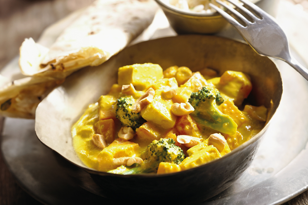 Cashew-Potato Curry