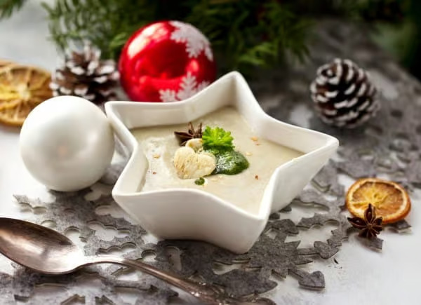 Chestnut-Celery Cream Soup
